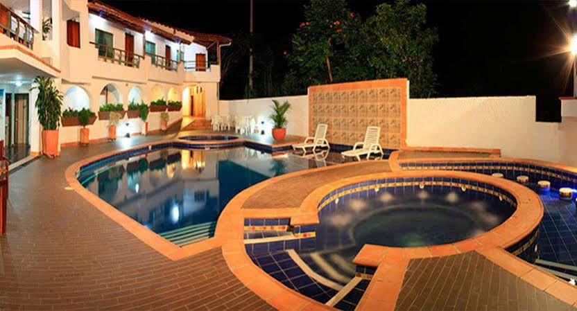 Hotel Monchuelo San Gil