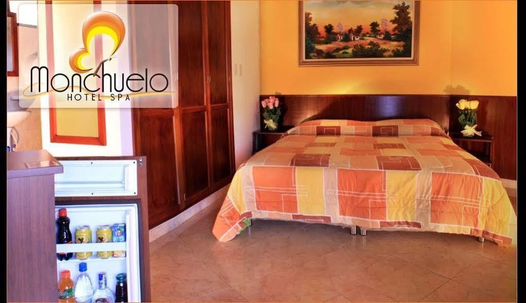 Monchuelo Hotel