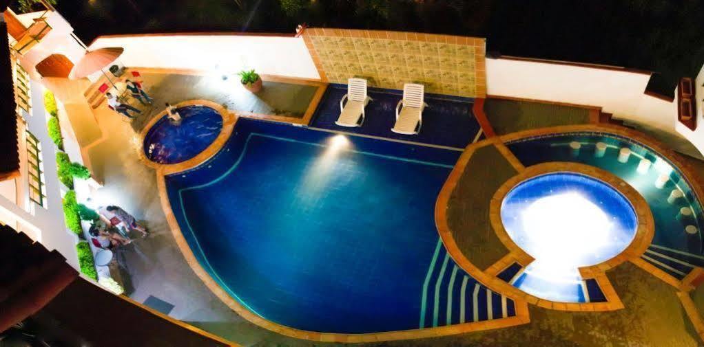 Monchuelo Hotel